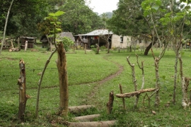Et av husene i landsbyen