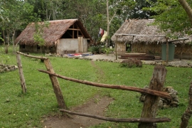Landsbyhus i Lamap
